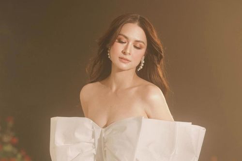 'Nàng tiên cá' Marian Rivera khoe nhan sắc nàng thơ, đón chào sinh nhật tuổi 38