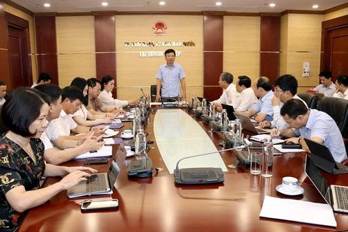 Ủy ban Quản lý vốn Nhà nước tại doanh nghiệp làm việc với Tập đoàn Điện lực Việt Nam