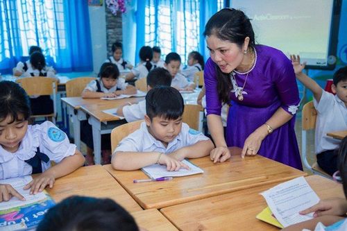 TP.HCM đang thiếu giáo viên ngoại ngữ, tin học