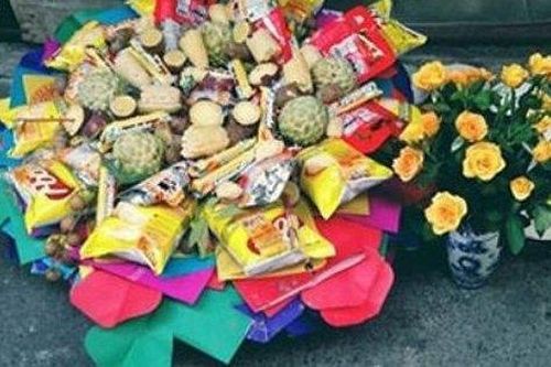 Nhà chung cư không nên cúng 'cô hồn', mâm cúng 'cô hồn' không cúng xôi gà