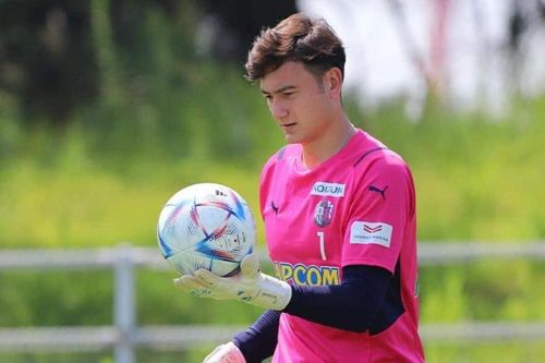 Thủ môn Đặng Văn Lâm rời Nhật Bản về nước đá V-League?