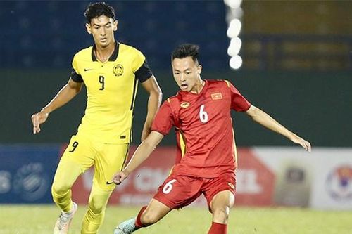 U19 Việt Nam vô địch nhờ thắng penalty; U16 Việt Nam tập bài lạ trước chung kết với U16 Indonesia