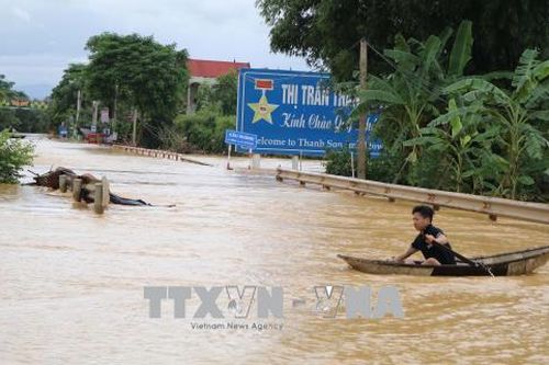 Phú Thọ: Mưa lớn kéo dài khiến đập tràn nhiều nơi bị ngập, một người bị nước cuốn trôi