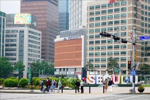 Thủ đô Seoul ngừng cấp phép xây dựng nhà ở ngầm và bán ngầm