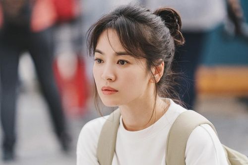 Nghi vấn sao nam này yêu thầm Song Hye Kyo từ nhiều năm, trước cả Song Joong Ki?