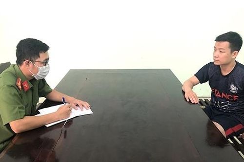 Trà trộn giả CĐV, gây nhiều vụ trộm tại các sân bóng