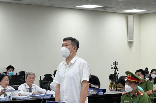 Cựu đại tá Phùng Anh Lê đề nghị thay đổi kiểm sát viên, HĐXX không đồng ý