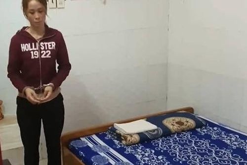 Con mới 18 tháng vẫn lên mạng 'bẫy tình' đàn ông hám của lạ vào nhà nghỉ rồi chuốc thuốc ngủ trộm cắp