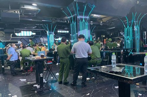 65 dân chơi phản ứng dương tính ma túy tại quán Playhouse