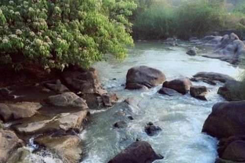 Du lịch Thác Mai - Bàu nước nóng