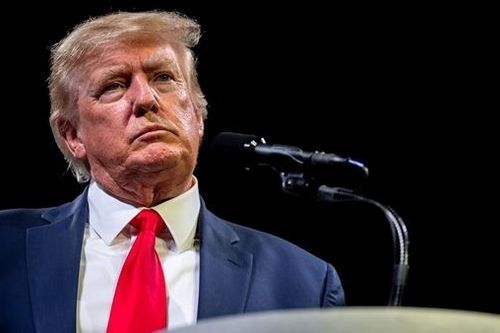 Cựu Tổng thống Donald Trump có khả năng vi phạm đạo luật gián điệp
