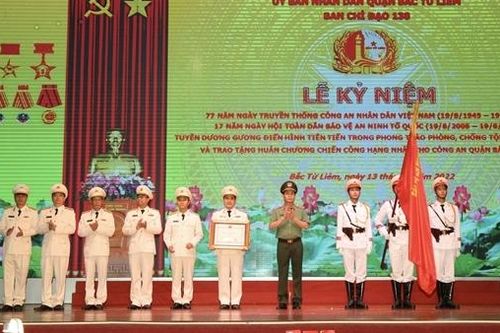 Công an quận Bắc Từ Liêm đón nhận Huân chương Chiến công hạng Nhất