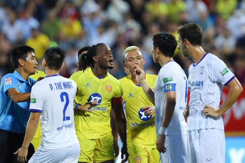 Vòng 12 V-League: Nam Định, Sài Gòn FC chìm sâu