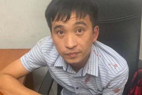 Tạm giữ hình sự lái xe gây tai nạn liên hoàn chấn động ở cây xăng đường Láng