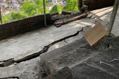 Hải Phòng: Phong tỏa khu vực lối lên Đài Thiên Văn sau sạt lở nghiêm trọng