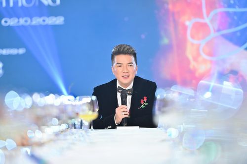Ca sĩ Đàm Vĩnh Hưng làm liveshow 'khủng' tại Hà Nội