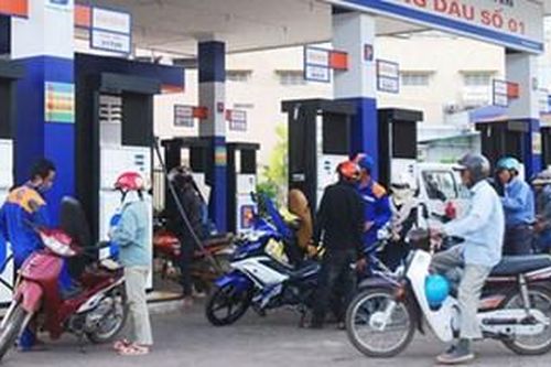 Vụ 7 doanh nghiệp đầu mối bị tước giấy phép: Kiên quyết trong quản lý kinh doanh xăng dầu