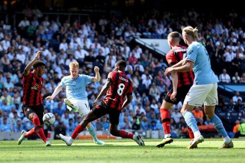 Man Utd thảm bại, Man City, Arsenal thắng to