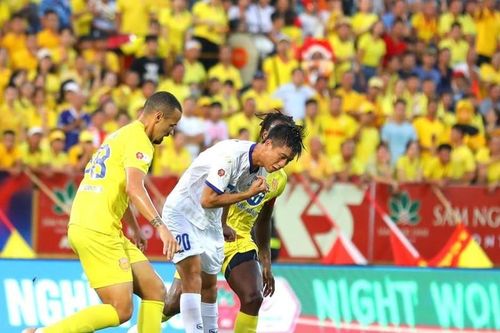 Vòng 12 V-League: Sông Lam Nghệ An và những hy vọng mới