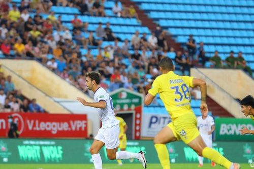 5 điểm nhấn trận đấu Sông Lam Nghệ An - Nam Định: 1-0