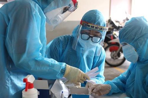 Ca Covid-19 tăng, TP. HCM sẵn sàng kích hoạt lại bệnh viện dã chiến