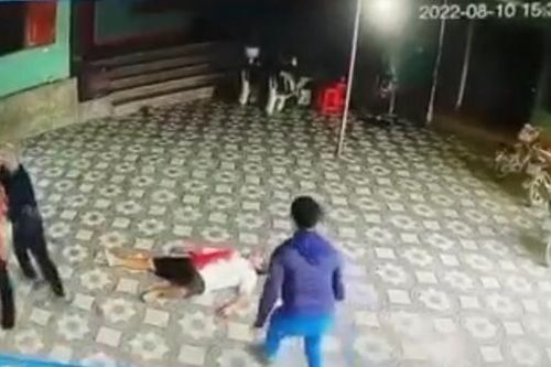 'Quân sư' bị đâm tử vong bên bàn cờ tướng