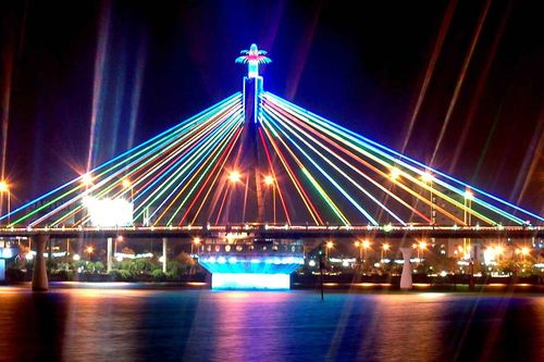 Đà Nẵng cấm phương tiện qua cầu quay sông Hàn trong 15 ngày