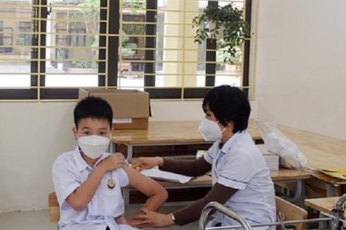 Tin tức y tế 15/8: Đã có 13.536.576 liều vaccine tiêm cho trẻ từ 5-11 tuổi