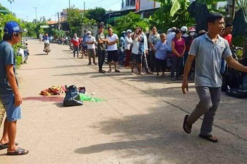Nữ nhân viên y tế trực đêm về bị người đàn ông đánh tử vong trên đường làng