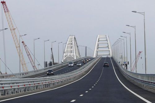 Nga tuyên bố không cho phép bất kỳ ai phá hủy cầu Crưm