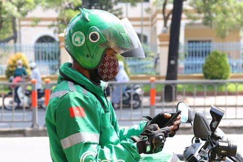 Grab giải trình gì với Bộ Công Thương về việc thu phụ phí nắng nóng?