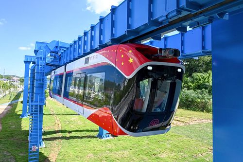 Trung Quốc ra mắt tàu đệm treo ngược
