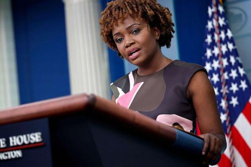 Nhà Trắng không can thiệp vào việc khám xét nơi ở của ông Trump