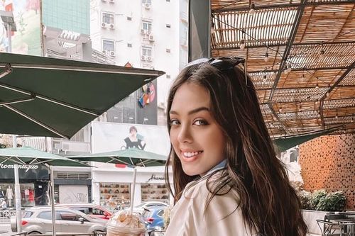 Dàn người yêu của tuyển thủ Việt Nam xinh đẹp, quyến rũ, học vấn đáng nể