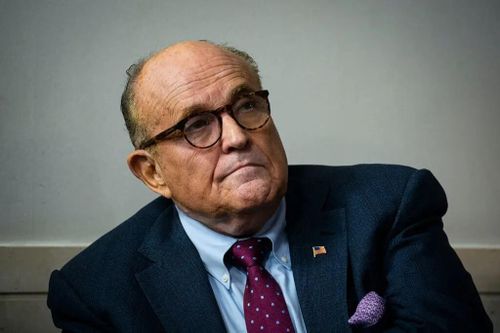 Cựu luật sư của ông Trump bị điều tra hình sự