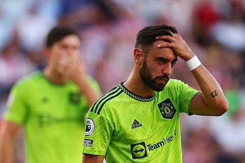 Neville: 'MU thành mồ chôn của các cầu thủ'