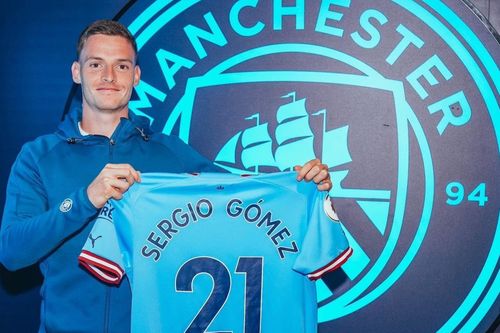 Man City công bố tân binh thứ 4 trong hè 2022