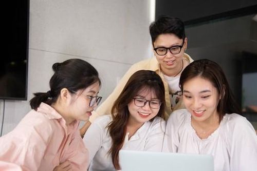 Vietcetera dịch chuyển toàn bộ nội dung lên đám mây AWS