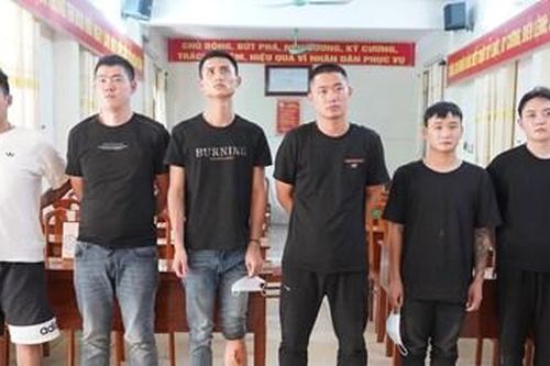 Bắt giữ 6 người nước ngoài nhập cảnh trái phép vào Việt Nam