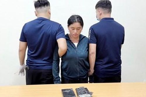 Nhận 4 triệu đồng để vận chuyển trái phép 2 bánh heroin