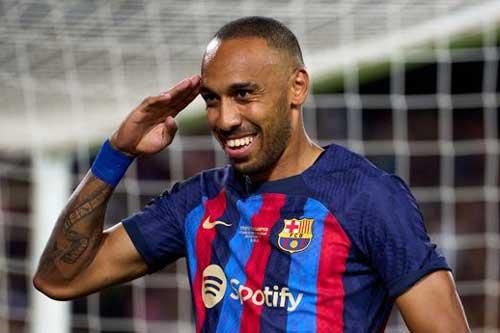 Chuyển nhượng 16/8: Barca hét giá bán Aubameyang khiến Arsenal tiếc ngẩn