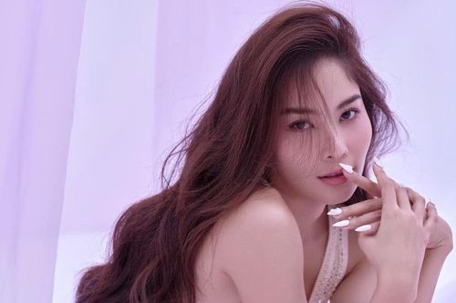Em gái vừa out top tại Miss World Vietnam, Nam Anh lại tiếp tục thông báo gặp sự cố