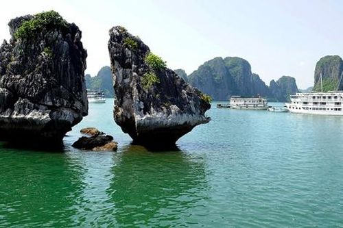 Vịnh Hạ Long đứng thứ 5 trong top điểm đến đẹp nhất thế giới 2022