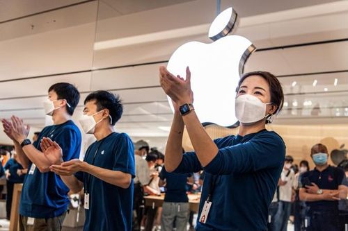 Apple bắt đầu sa thải nhân viên