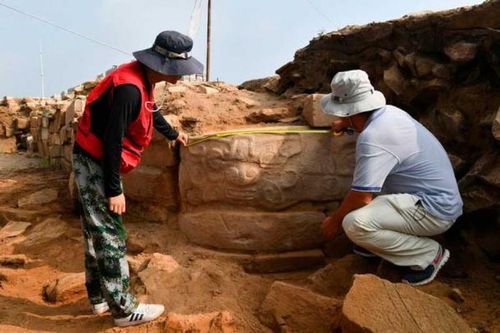 Phát hiện kim tự tháp khổng lồ Trung Quốc, lộ chân dung một vị vua