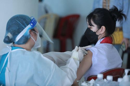 Đà Nẵng: Tiêm vắc-xin Covid-19 cho học sinh là tự nguyện hay bắt buộc?