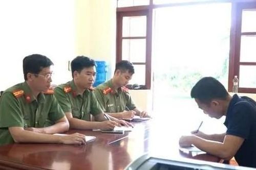 Bình luận sai về 'Hòn non bộ lớn Việt Nam', nam thanh niên bị xử phạt