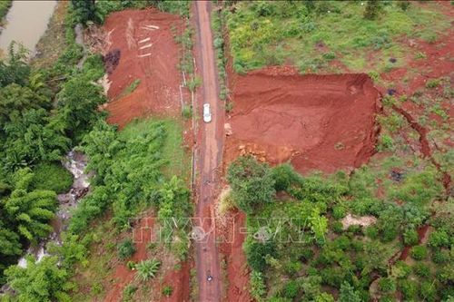 Bình Phước: Mưa lớn gây sạt lở đất, hàng trăm hộ dân bị ảnh hưởng