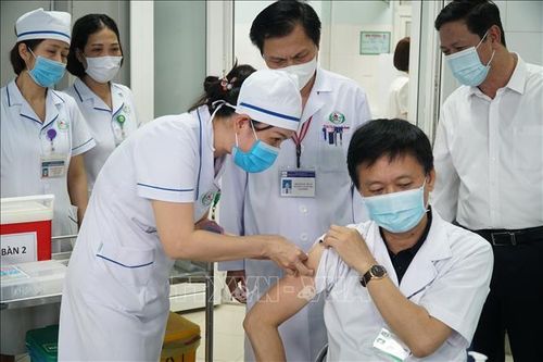Nghệ An bố trí các điểm tiêm vaccine phòng COVID-19 lưu động