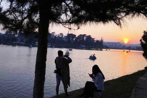 Top 6 điểm hẹn hò lãng mạn nhất thế giới